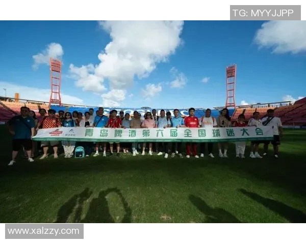 前国足球星登陆上海开设球鞋店 让球迷体验专属足球文化 前国足球星登陆上海开设球鞋店 让球迷体验专属足球文化